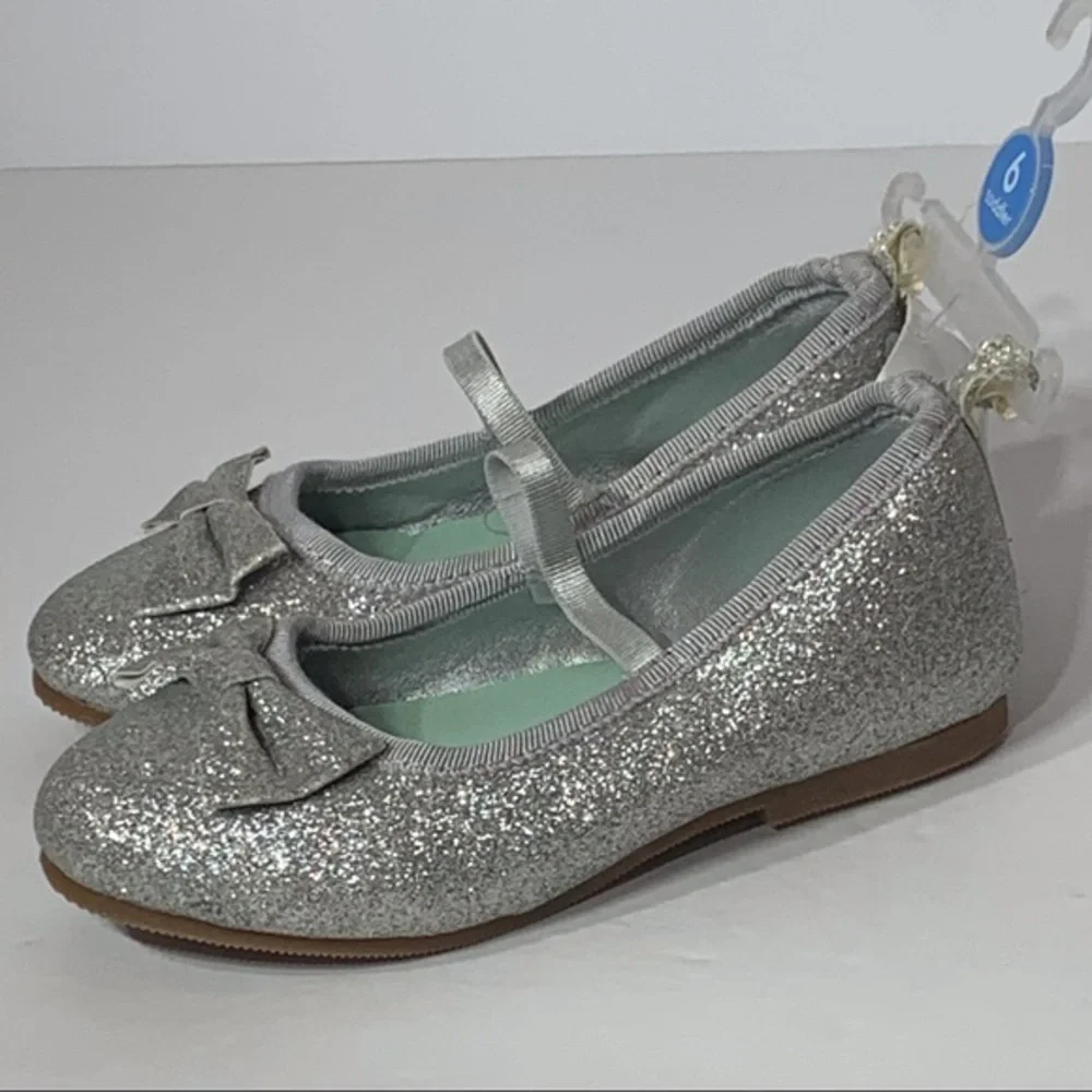 NWT Carter’s Silver Glitter Ballet Flats with a Bow and Strap‎ Embellishment